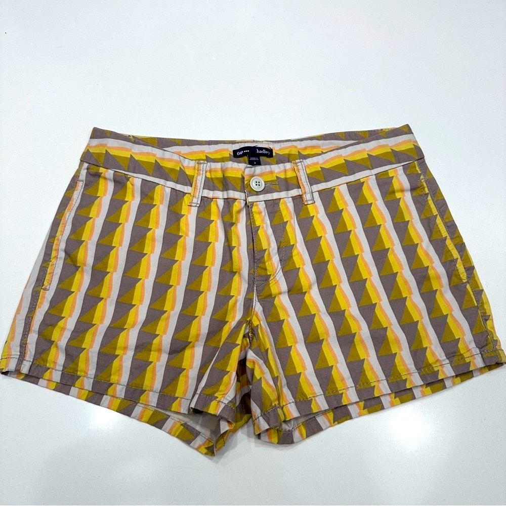 Gap shorts